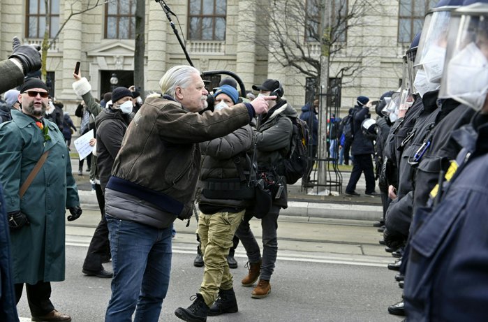 Protest la Copenhaga, după criticile lui Trump faţă de rolul NATO în războiul din Afganistan