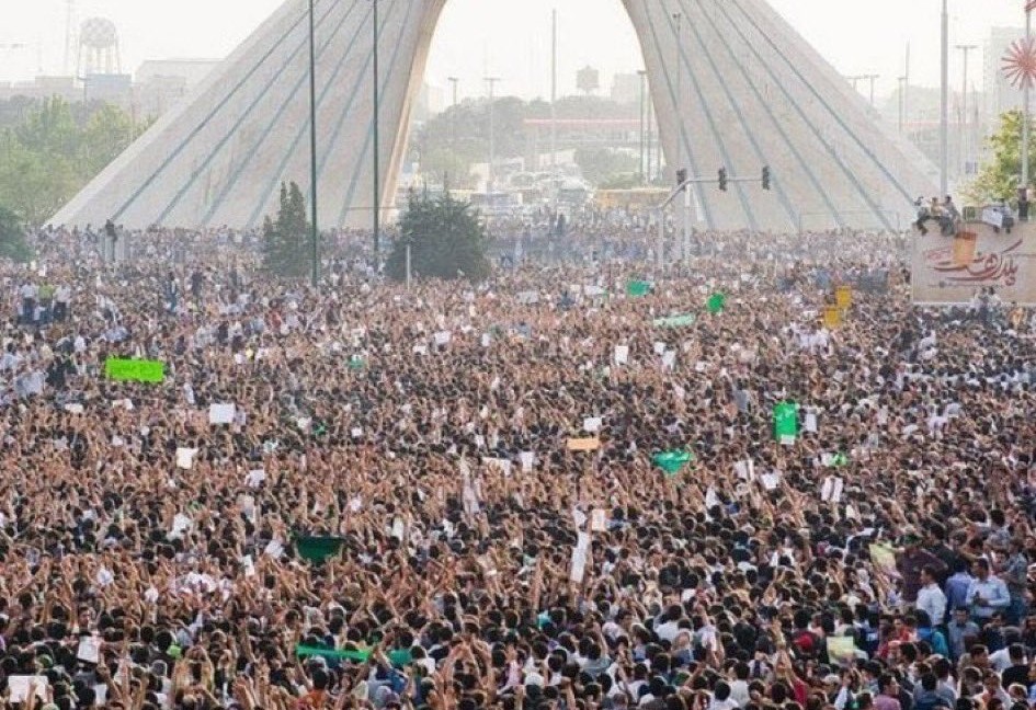 Protestele din Iran, reprimate cu brutalitate / Cel puțin 72 de persoane au fost ucise