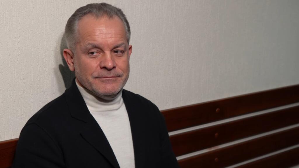 RFI: Anularea tarifelor la roamingul cu UE și procesul Plahotniuc ca hârtie de turnesol pentru reformele în justiție