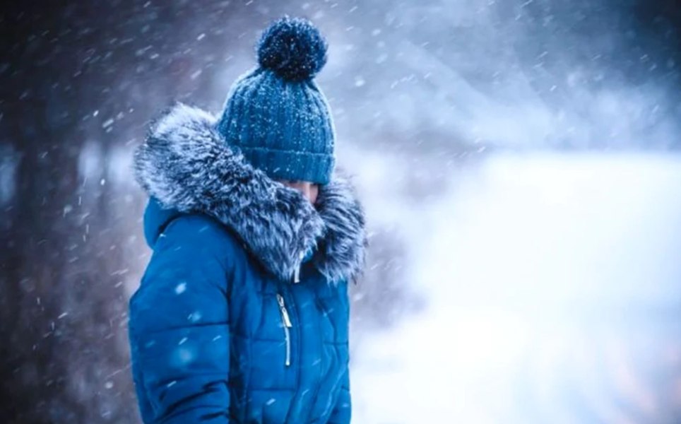 România, afectată de o masă de aer arctic. „Este o circulație de blocaj”. La cât scad temperaturile