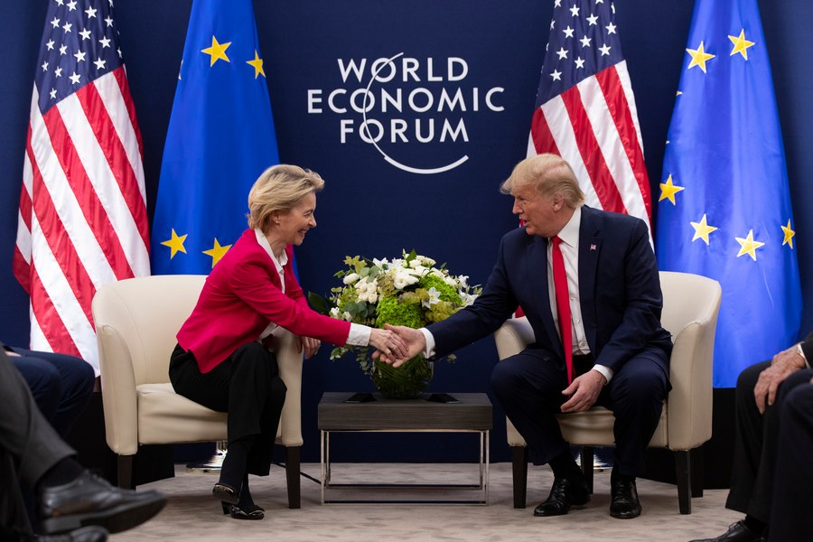 România între două luntri: „Susținerea vine acum de la Bruxelles, nu de la Washington; SUA oferă mai puține garanții”