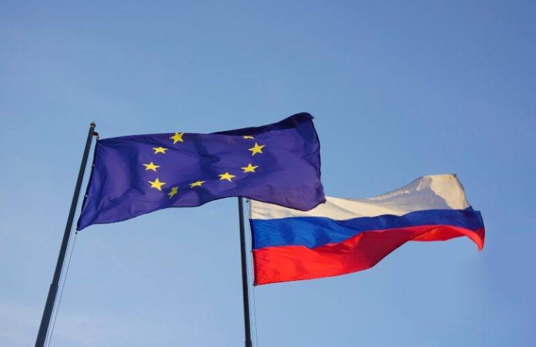 Rusia crește numărul permiselor de muncă pentru lucrătorii indieni și bangladezi, pe fondul crizei forței de muncă