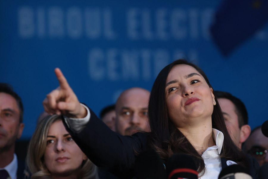 Scandal în POT: Anamaria Gavrilă sfidează decizia instanței și insistă cu excluderea soților Ionescu, deputați ai partidului