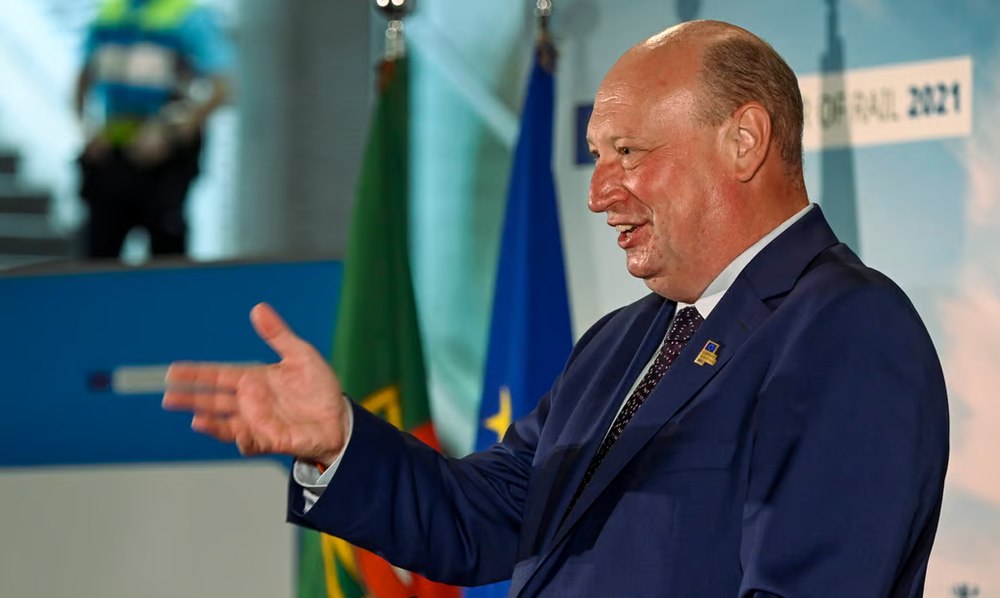 Scandal la Bruxelles: un funcţionar de rang înalt din Comisia Europeană, concediat după ce ar fi primit cadouri de la Qatar