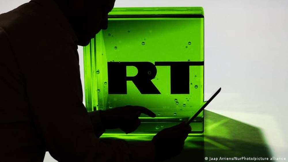 Școala de jurnalism a Kremlinului. Cum exportă Rusia propaganda sub masca „luptei cu dezinformarea”