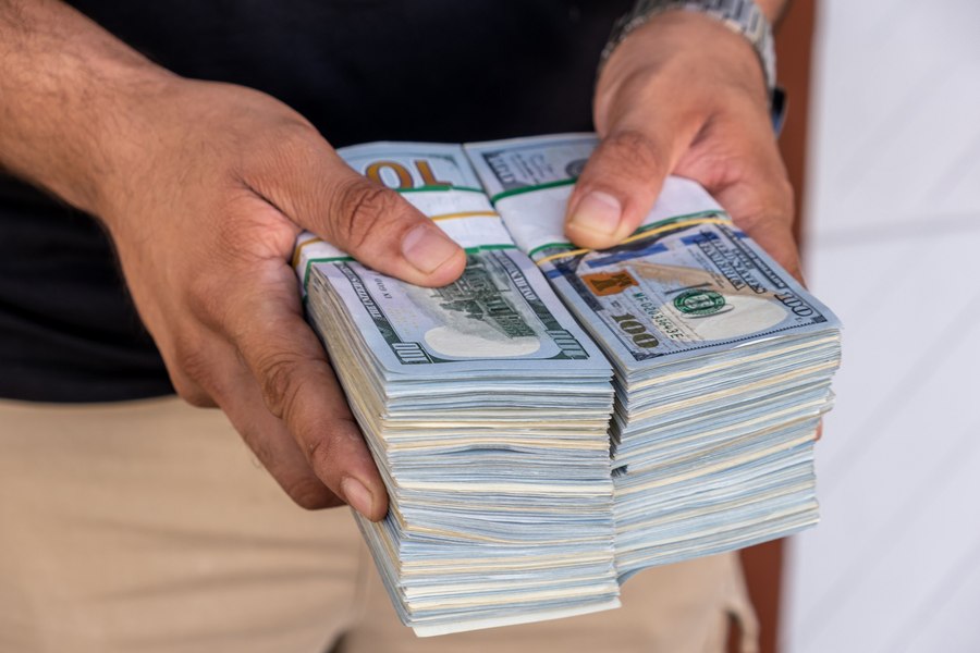 Secretarul Trezoreriei SUA, Scott Bessent, respinge zvonurile privind o posibilă intervenţie a SUA pe piaţa valutară