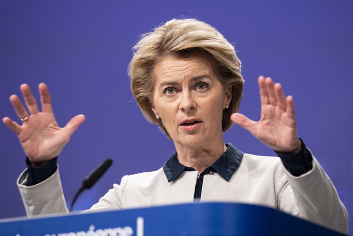 Şefa UE, Ursula von der Leyen, îi răspunde lui Trump: Tarifele vamale ar submina relaţiile transatlantice