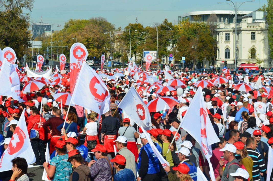 Sindicatele din sănătate cer „linie roșie” la salarii: personalul medical nu trebuie să plătească ajustările bugetare