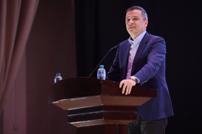 Sorin Grindeanu: PSD rămâne în coaliție pentru a încerca să repare ‘măsurile de dreapta haotice’