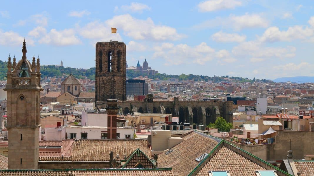 Spania a găzduit un număr record de 97 de milioane de turiști străini în 2025