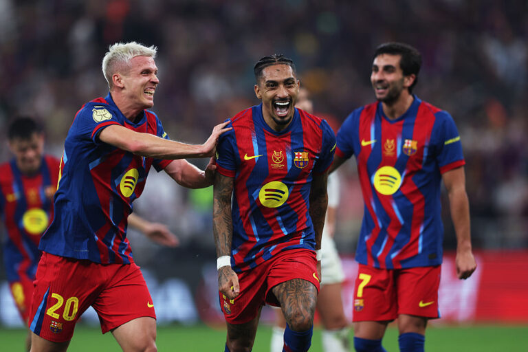 Spectacol total în primul „El Clasico” al anului! Barcelona a câștigat Supercupa Spaniei după o finală de vis cu Real Madrid, scor 3-2