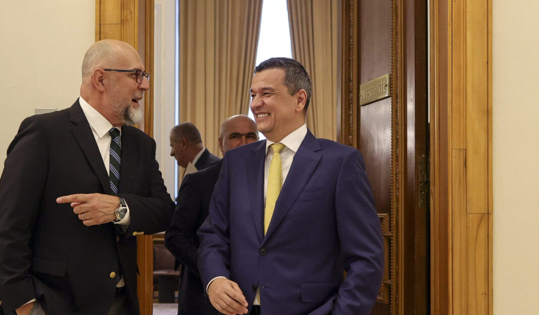 SURSE Ce au convenit liderii coaliției: guvernul Bolojan își asumă răspunderea pe reforma administrației, plus discuții dacă există bani pentru ajutoarele sociale și ajutoarele de stat cerute de PSD