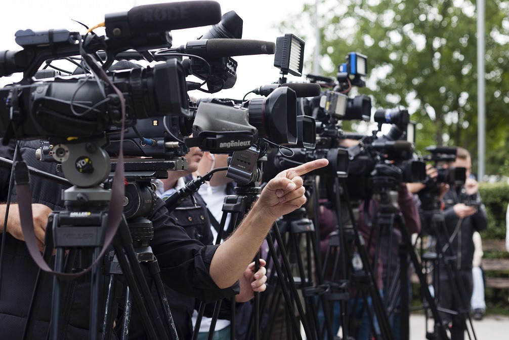 Termen de tranziţie până la 1 iunie pentru utilizarea sistemului RO e-Factura pentru persoanele fizice impozabile care desfăşoară activităţi economice şi sunt identificate fiscal prin CNP, nu prin CIF