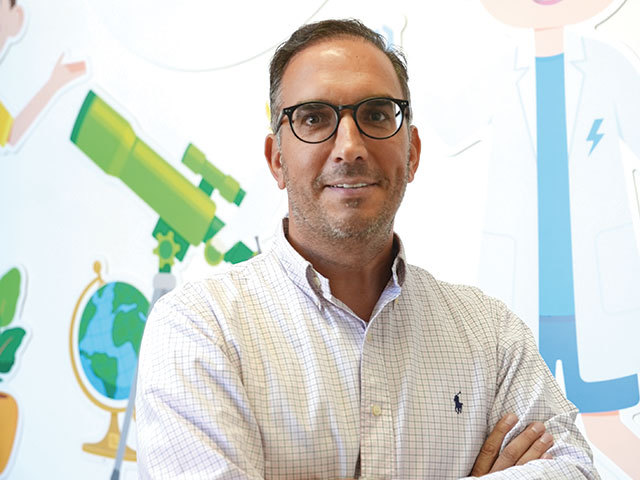 Tinker Labs, un business croat din domeniul educaţiei fondat de Alan Orlic, vrea să intre pe piaţa din România în sistem de franciză, pariind pe modelul STEM şi pe momentele EURIKA. Ce înseamnă asta. Tinker Labs se adresează copiilor cu vârste cuprinse între 3 şi 14 ani