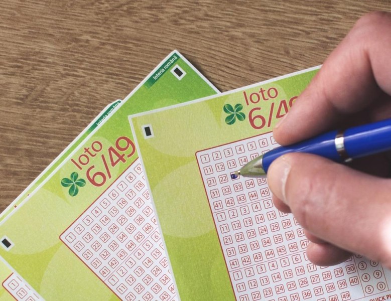 Trageri loto joi, 8 ianuarie. Report de 2,76 milioane de euro la Loto 6/49