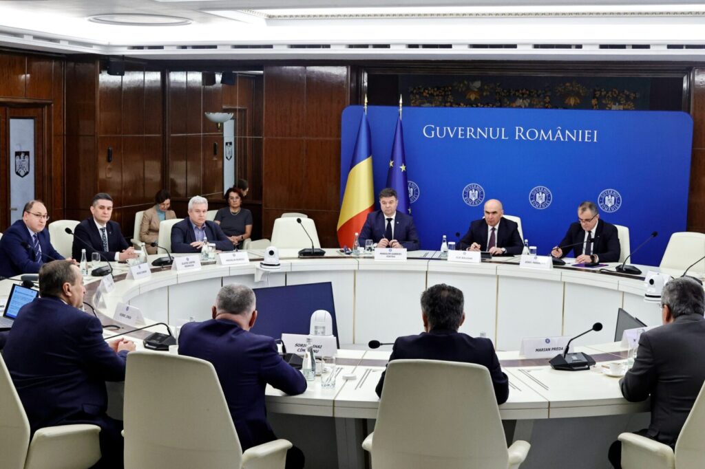 ULTIMA ORĂ Ilie Bolojan, după o întâlnire cu 15 rectori pentru discuții pe bugetul 2026: Învățământul superior și cercetarea sunt vizate de măsuri de austeritate în acest an