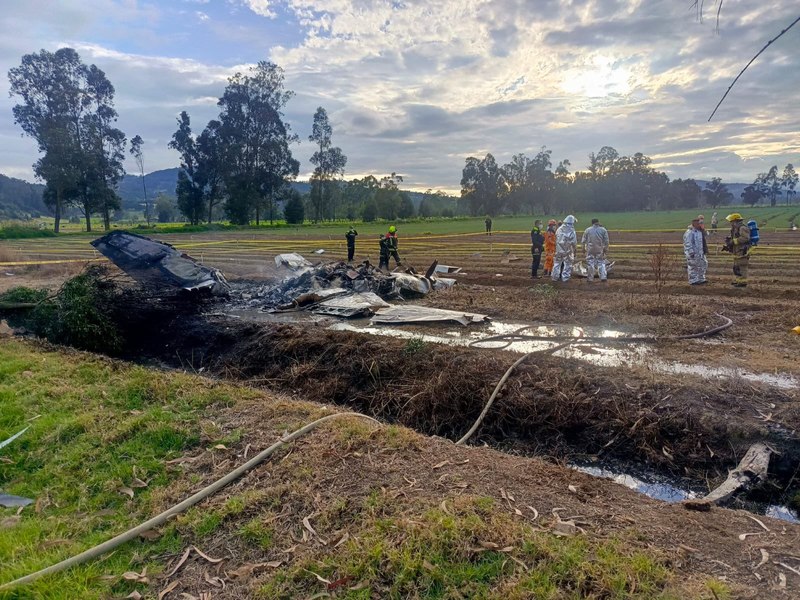 Un avion privat s-a prăbușit în Columbia. Șase victime, printre care și un cântăreț popular
