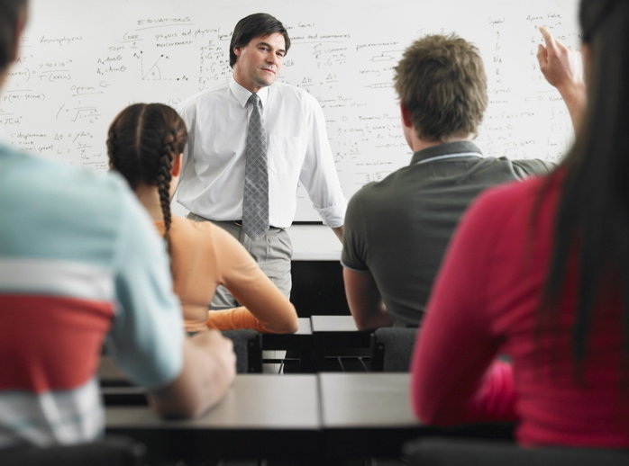 Ungaria: salariile profesorilor cresc cu încă 10%