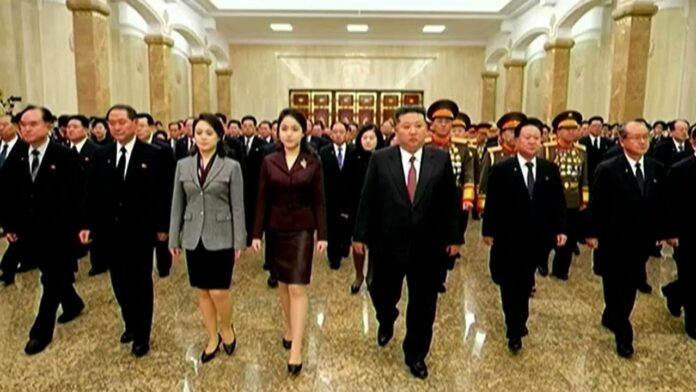 VIDEO. Fiica liderului nord-coreean, în prima vizită la mausoleul simbolic