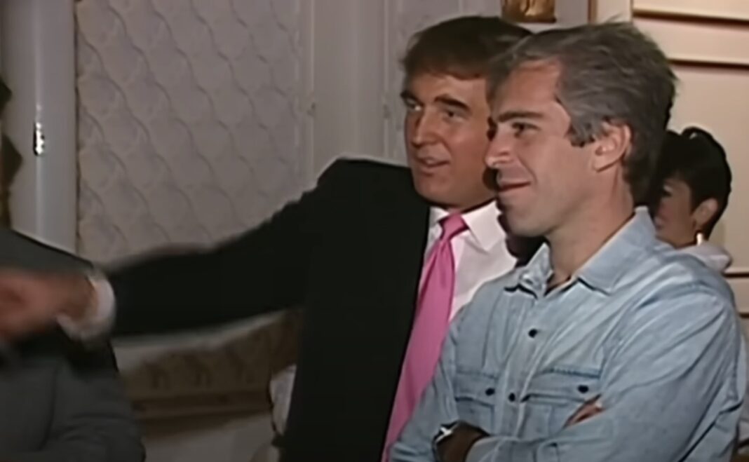 Acuzații grave de abuz sexual asupra unei minore, care îl vizează pe Donald Trump, ar fi fost eliminate din documentele publicate în cazul Epstein, scriu media americane
