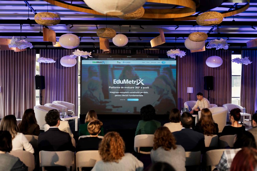 Adio, temutelor inspecții! Cum schimbă tehnologia cultura evaluării în școlile din România