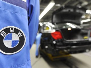 BMW recheamă în service sute de mii de maşini care se confruntă acum cu riscul de a lua foc din cauza unei defecţiuni tehnice