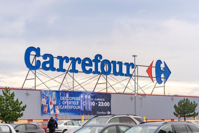 Bursă. Prima reacţie a investitorilor de la Paris după anunţul privind preluarea Carrefour România de către fraţii Pavăl: Plus 1% pe acţiuni. În prezent, cotaţia este cu mult sub maximul înregistrat în urmă cu 27 de ani