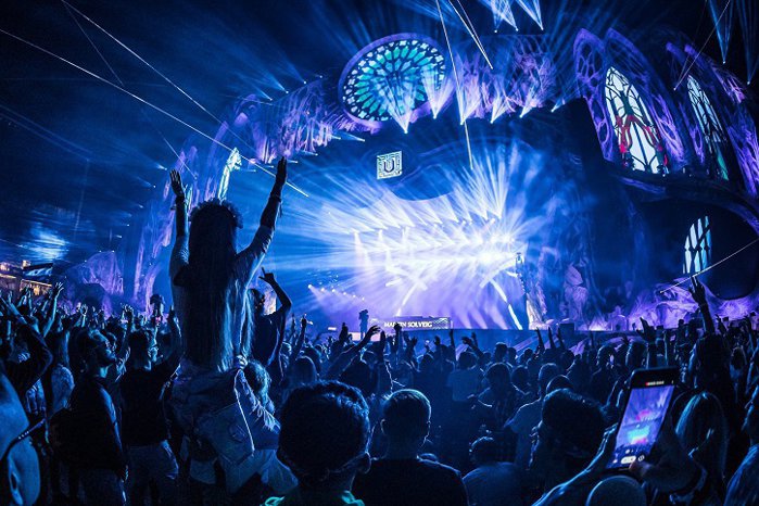 Ce artişti urcă pe scenă la Untold în 2026: Lewis Capaldi şi Flo Rida vin pentru prima dată în România. Edy Chereji, organizator Untold: Vom avea 200 de artişti în total. Bugetul estimativ din acest an depăşeşte 23 mil. euro