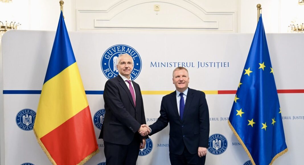Comisarul european Michael McGrath, după întâlnirea cu ministrul român de Justiție: În implementarea reformelor cheie din Justiție, Comisia Europeană este ferm alături de România
