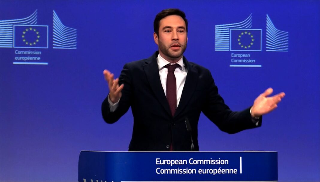 Comisia Europeană respinge acuzațiile SUA de cenzură în social media: Meta a luat 24,5 milioane de decizii de moderare a conținutului în șase luni, nu noi