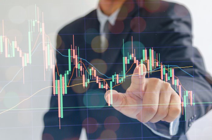 Cum a închis bursa: BET creşte marţi, impulsionat de Banca Transilvania (1,7%) şi BRD (1,2%). Încă un record pentru acţiunile Hidroelectrica; intră în sistem acţiunile din oferta Electroalfa
