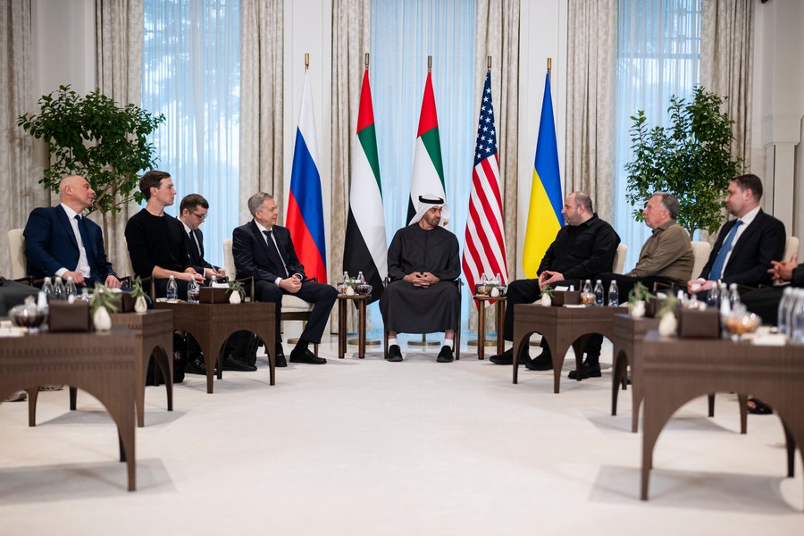 De ce negocierile promovate de Trump pot transforma pacea într-o capcană pentru Ucraina