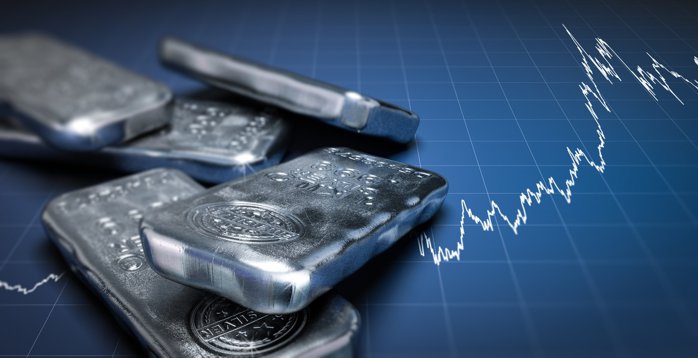De la euforie la panică în câteva ore: Argintul scade cu 17% după ce a spart pragul de 90 de dolari, iar aurul şi cuprul confirmă sfârşitul creşterilor recente