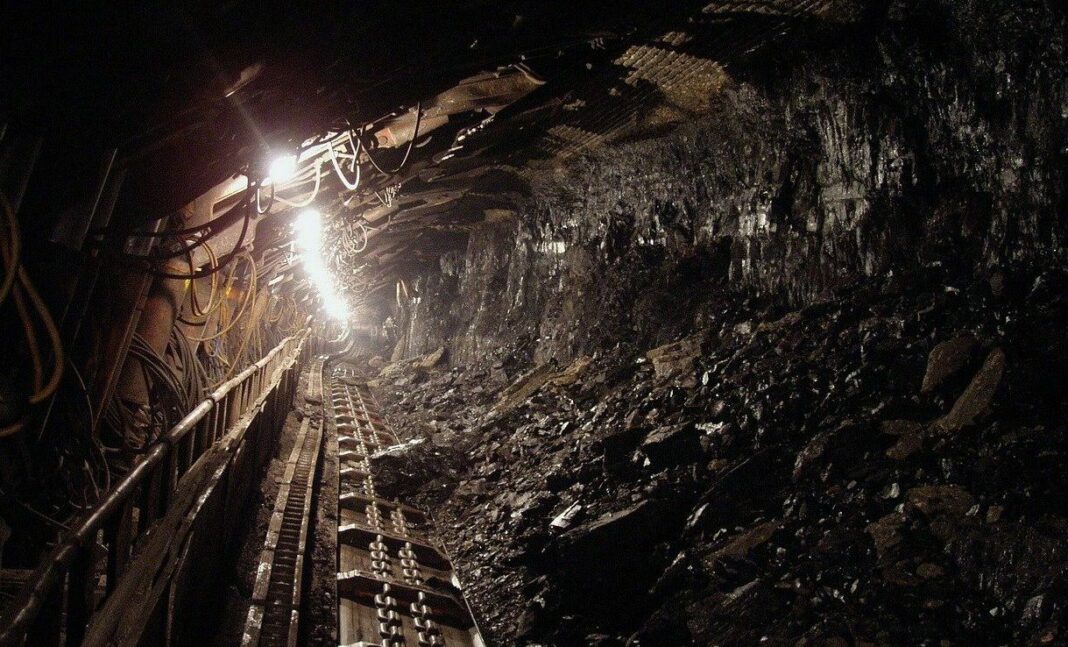 Dispută între Mediu și DSP în privința radioactivității de la foste mine de uraniu din Caraș Severin / Alertă înregistrată în zona de confluență a râurilor Natra și Lișava