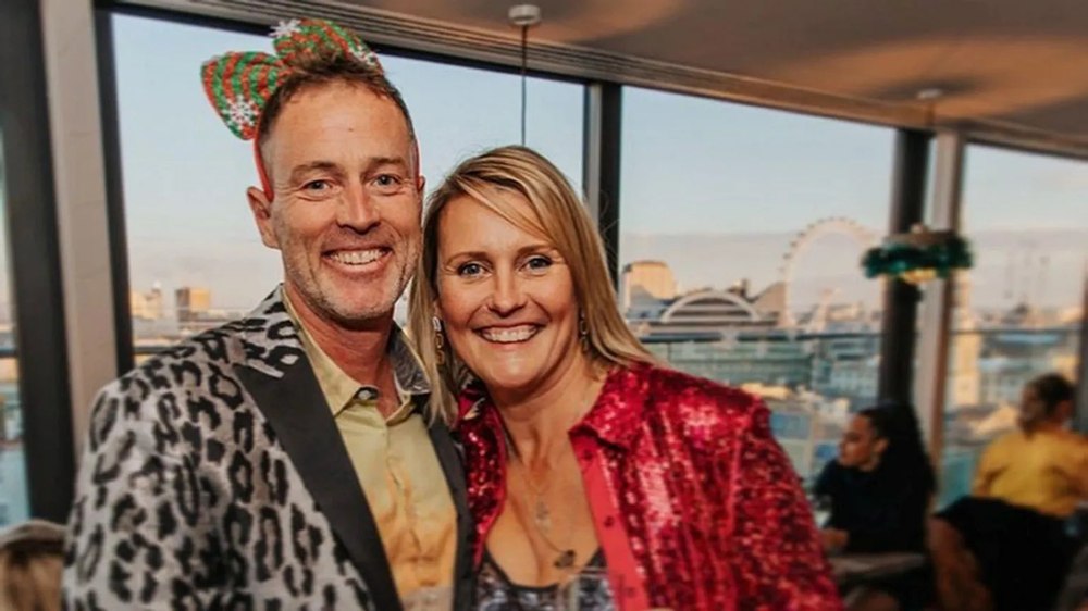 Doi soți britanici, care făceau turul lumii pe motocicletă, condamnați în Iran la 10 ani de închisoare pentru presupuse fapte de spionaj