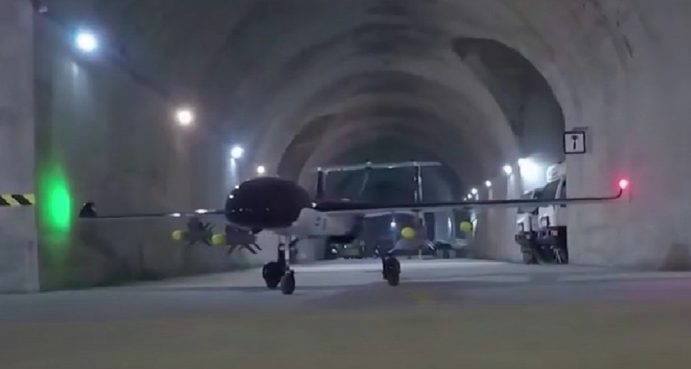 După rachete, Iranul a lansat un atac cu drone „la scară largă” asupra Israelului