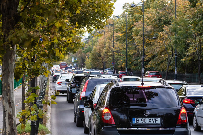 Economia stă la semafor cât România este blocată în trafic. Unde se situează  România în topul ţărilor europene cu cel mai aglomerat trafic