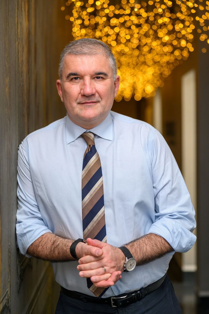 Employee Wellbeing Index: Salariul şi beneficiile trec pe locul 2 în topul pentru angajaţi în topul motivaţiei. Burnout-ul nu apare ca rezultat al muncii intense, ci al muncii desfăşurate într-un context perceput ca nedrept, impredictibil sau insuficient explicat