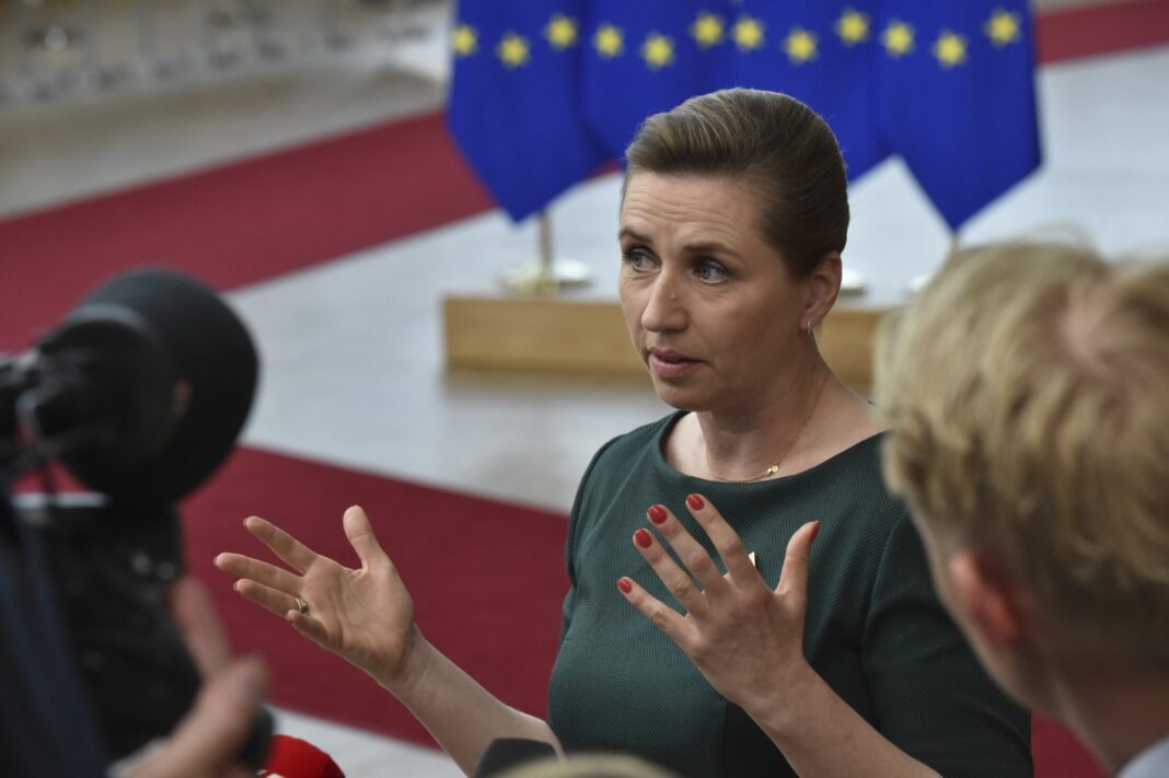 Europa trebuie să răspundă simultan mai multor crize, avertizează premierul danez Mette Frederiksen: ”Nu mai putem trata o problemă, așteptând ca celelalte să dispară„