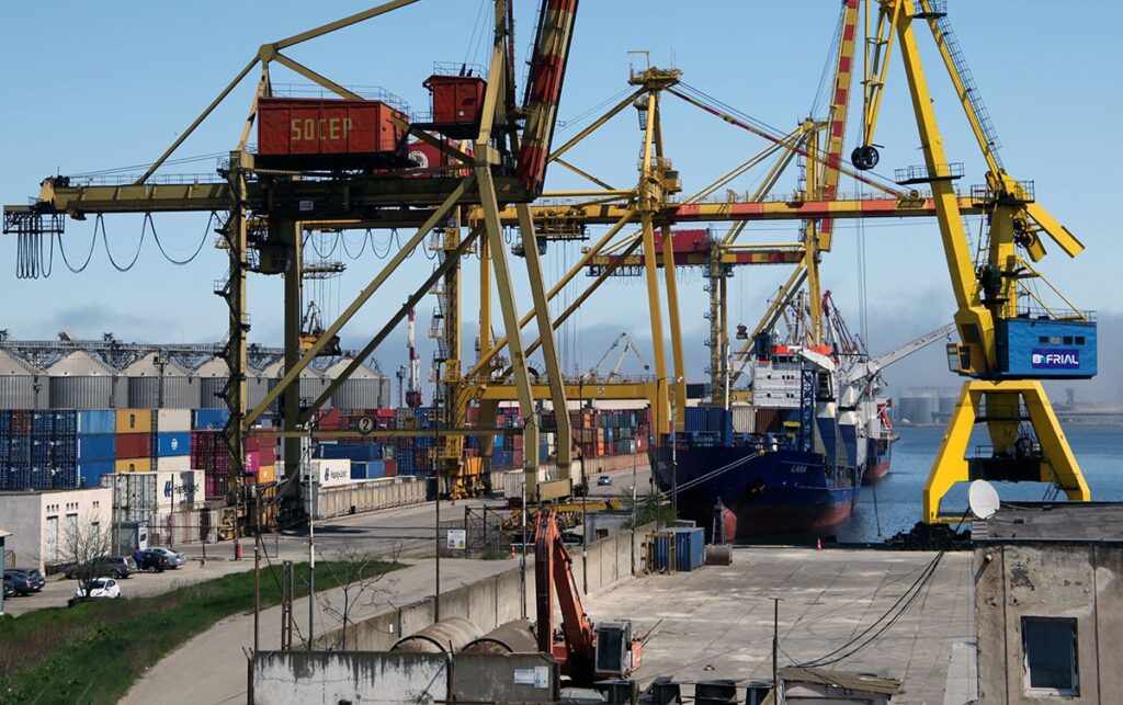 EXCLUSIV ISE Nava Lara, care ocolea sancțiunile europene și americane prin Portul Constanța, acuzată de SUA că ajută la finanțarea teroriștilor Hezbollah / Blocată în Turcia de peste o lună, nava urma să plece spre România