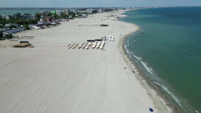 EXCLUSIV Ministerul Mediului vrea să recupereze în instanță plajele și zonele de coastă de pe litoral vândute ilegal / Diana Buzoianu: „Procedurile au fost demarate” / Ministerul a publicat planșele cu numerele cadastrale ale proprietarilor