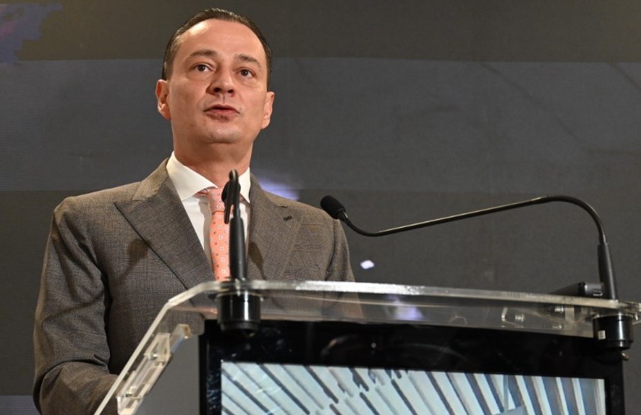 Extinderea Magistralei M4 de metrou „intră în linie dreaptă”. Daniel Băluță a semnat ordinul de începere a lucrărilor și pentru lotul 2: „Construim 14 stații noi”