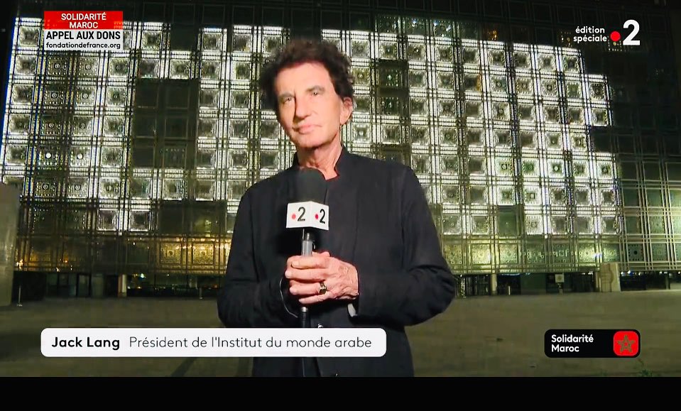 Fostul ministru francez Jack Lang se oferă să demisioneze de la Institutul Lumii Arabe, în urma acuzaţiilor privind legăturile cu infractorul sexual Jeffrey Epstein