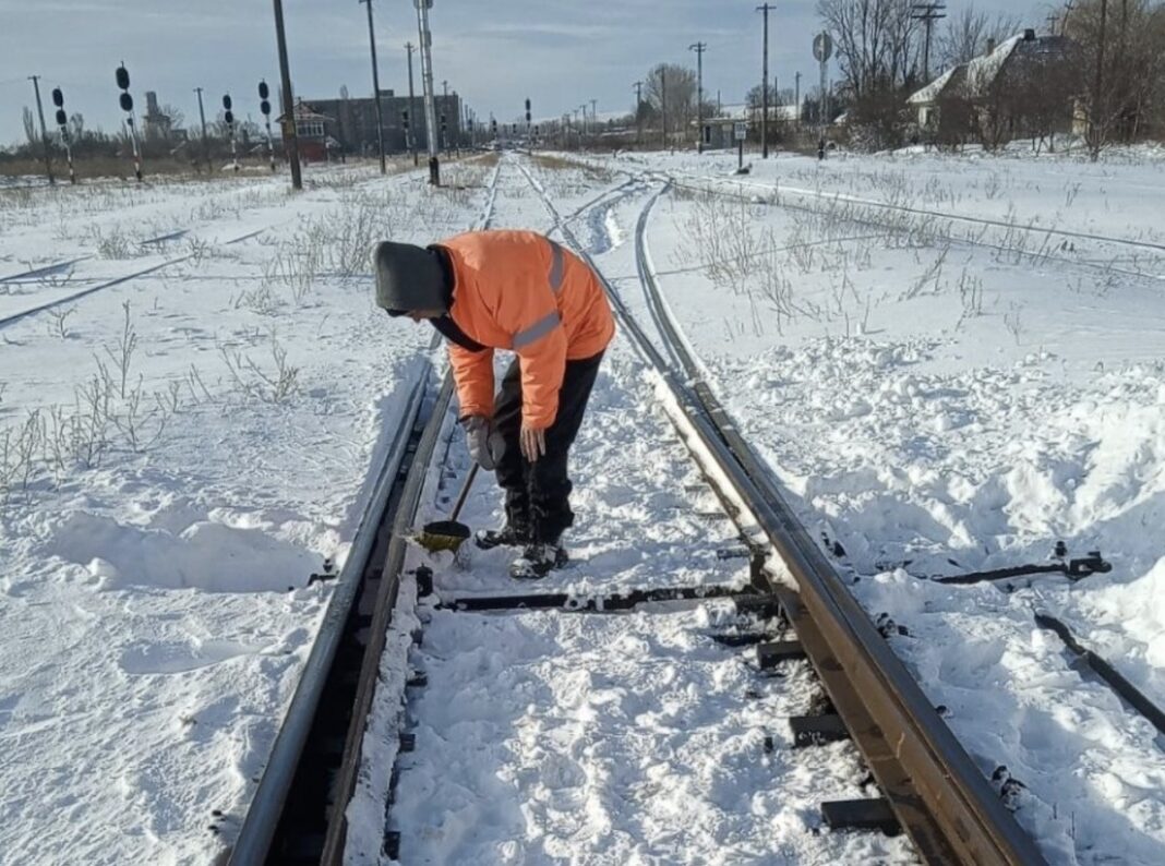Hoții de cabluri au afectat circulația trenurilor vineri noapte