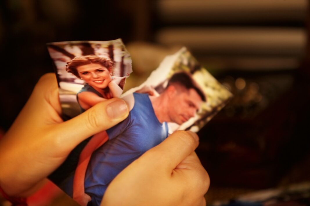 Hunedoara, Brăila și Caraș Severin, județele în care se divorțează cel mai des / Peste un milion de cupluri s-au separat în ultimii 35 de ani / Motivele pentru care divorțează românii