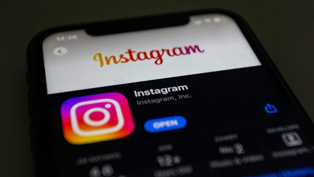 Instagram va alerta părinții dacă adolescenții caută conținut despre sinucidere sau auto-vătămare