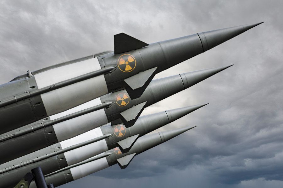 Kremlinul acuză Franța și Marea Britanie că ar plănui să furnizeze „clandestin” Ucrainei arme nucleare