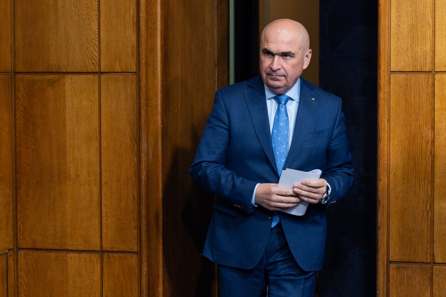 Liberalii se reunesc la Vila Lac. Ilie Bolojan ar putea cere un vot de încredere în PNL pentru continuarea reformelor