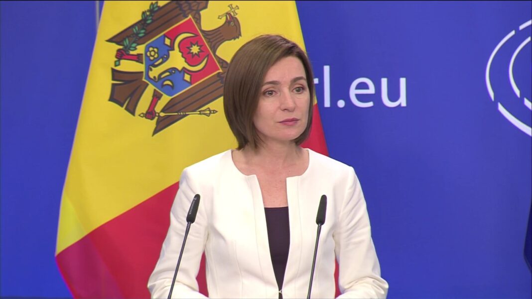Maia Sandu a semnat decretul privind retragerea cetățeniei Republicii Moldova în cazul a nouă persoane