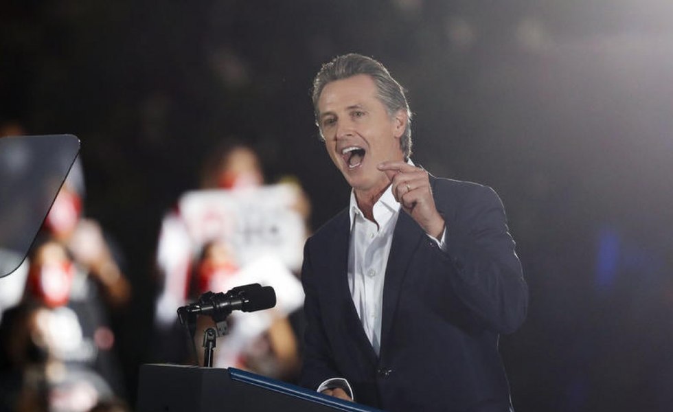 Mesajul guvernatorului Californiei, Gavin Newsom, pentru aliații occidentali: „Donald Trump este vremelnic”